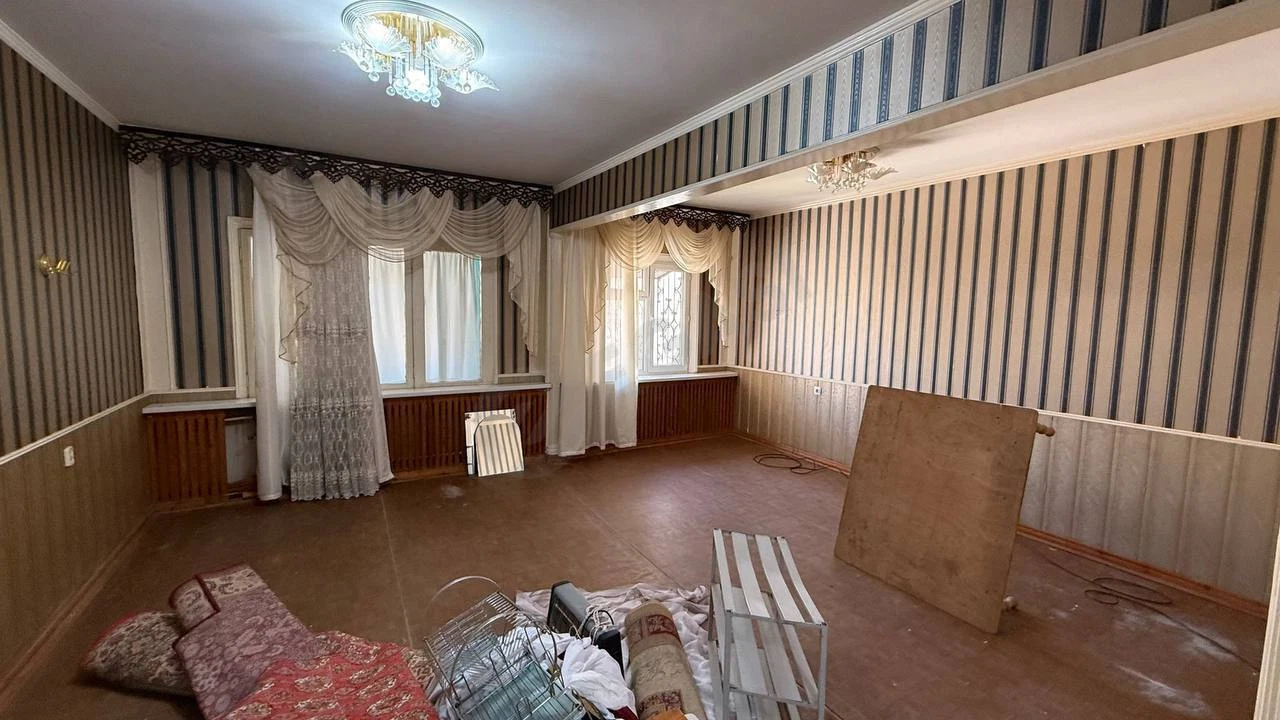 Коратosh 4/5/5 apartment, 92m² - Cover Photo