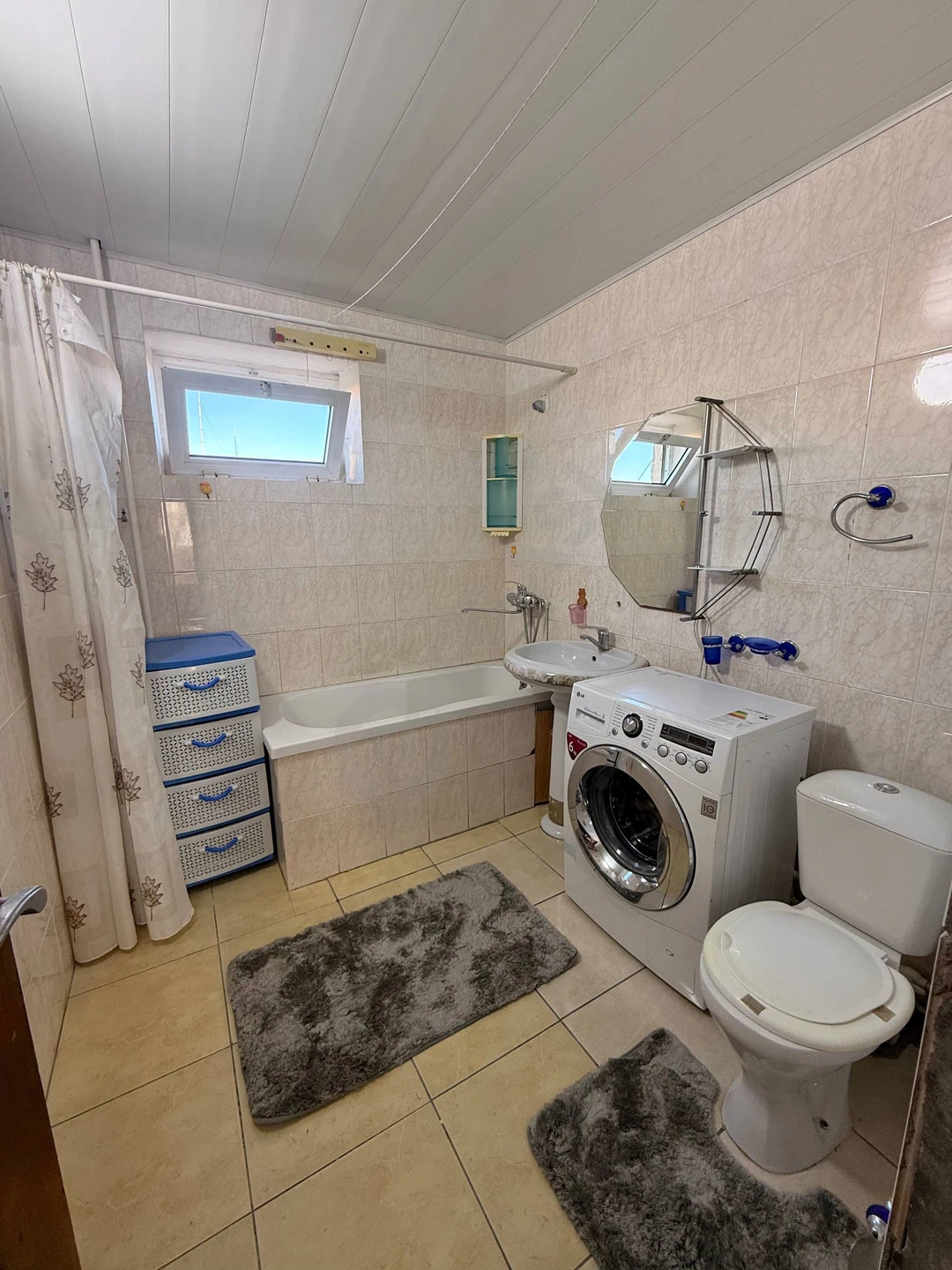 3-room apartment in Bukhara, 80m² - Cover Photo