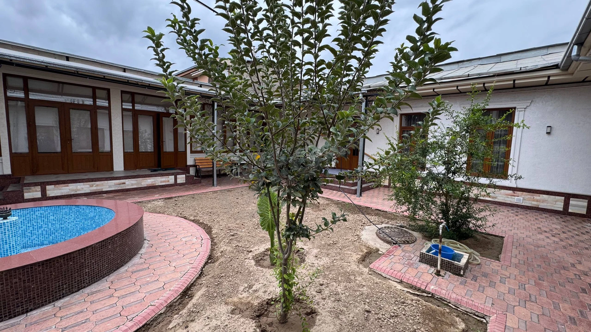 Image 4