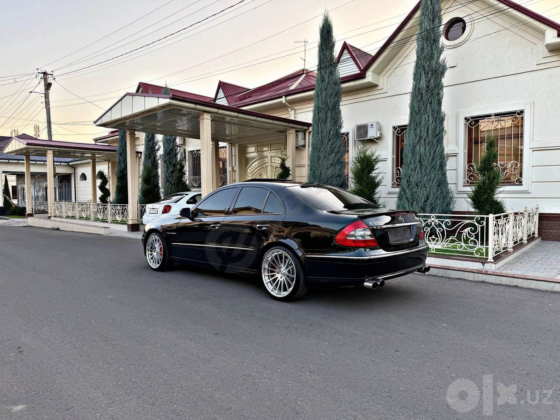 Mersedes W211 E500 V8 Состаяние Какновый - Cover Photo