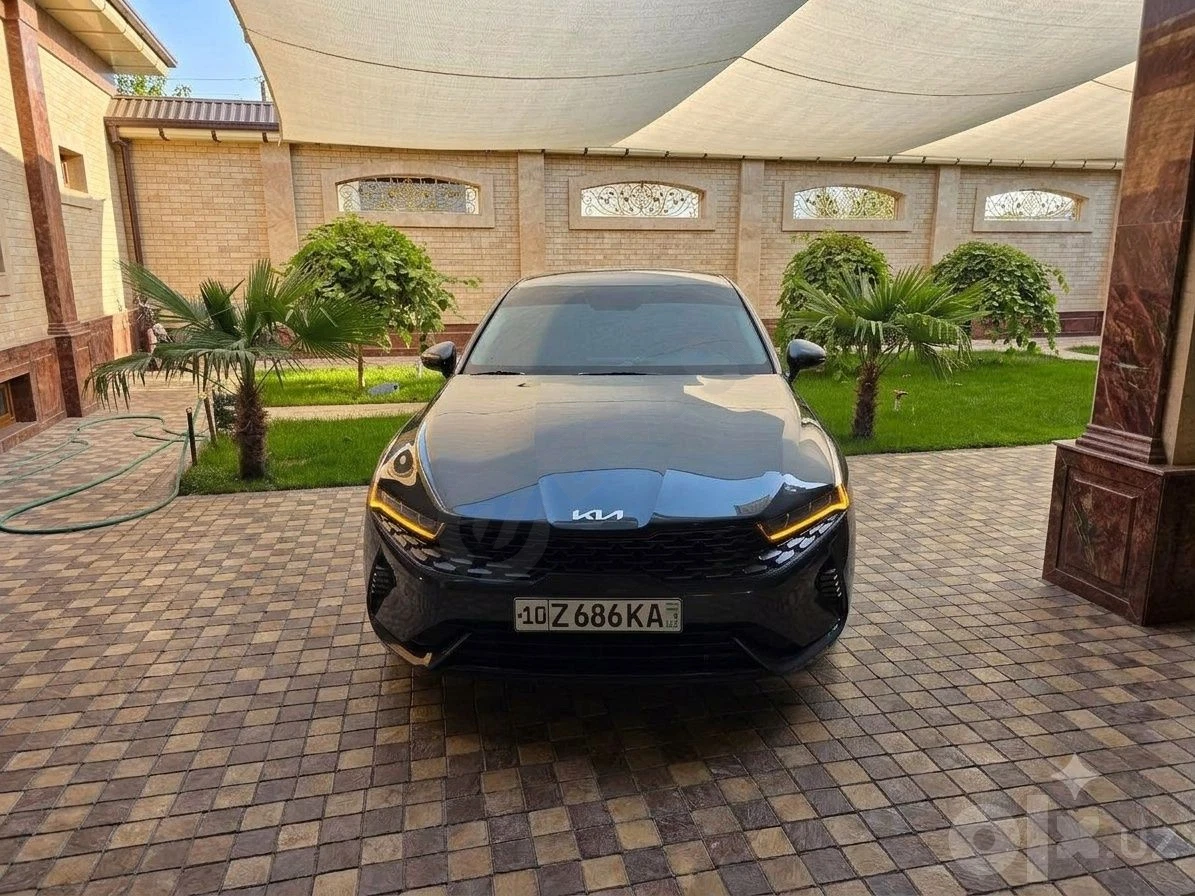Kia k5 21000$ 2023 - Cover Photo
