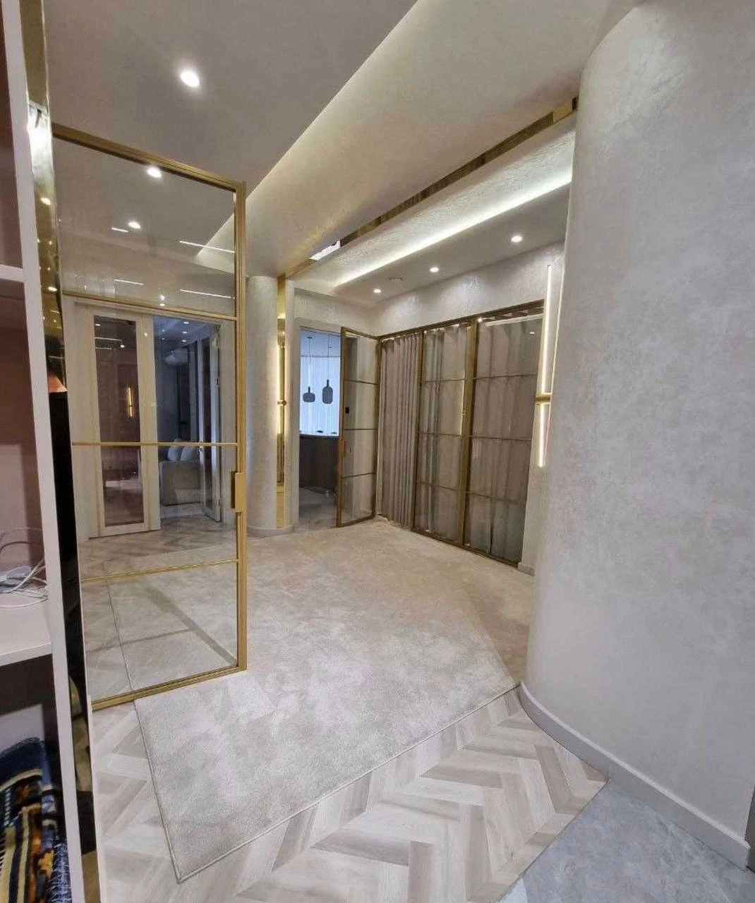 Квартира 4/3/14 Modern Stroy 150 м² - Cover Photo