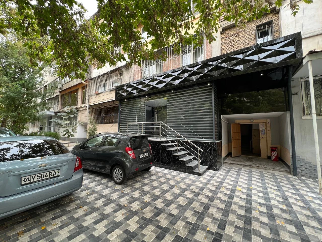 Commercial property for rent 110 m2 - Cover Photo