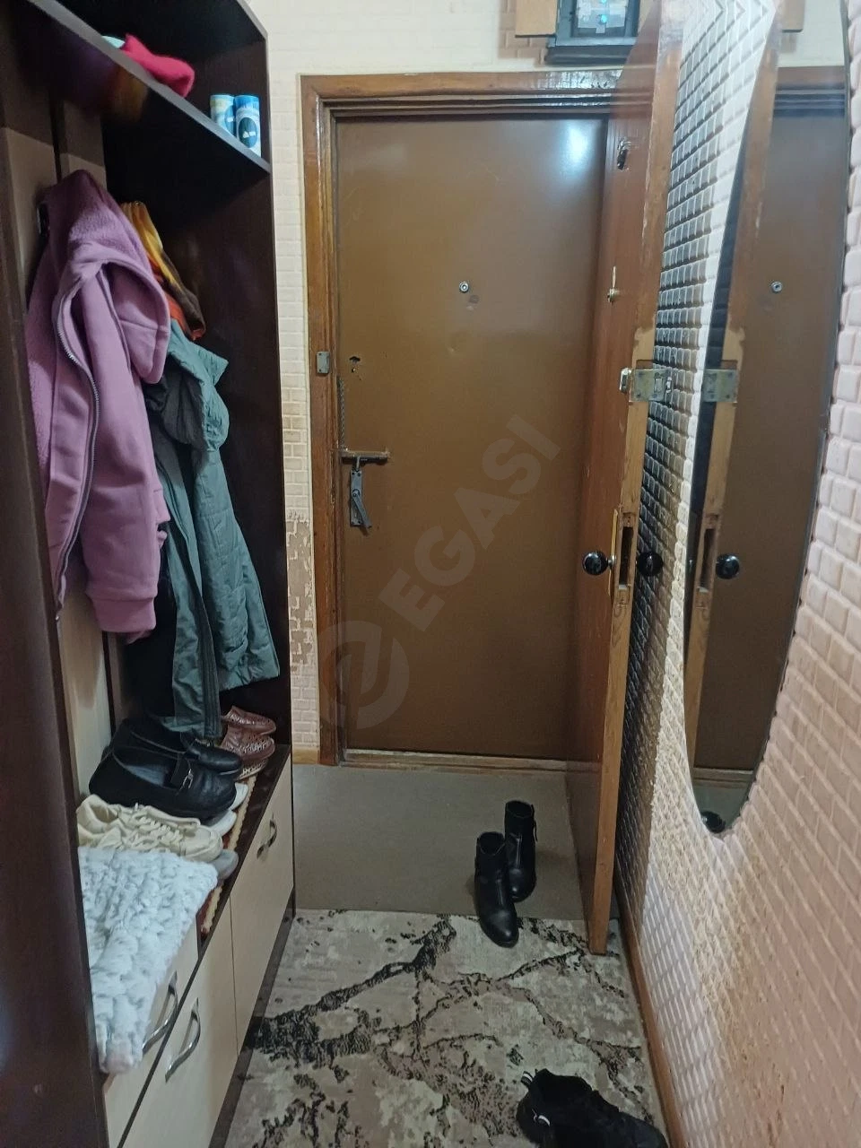 Apartment in Chilanzar 2, 2/1/4, mirror, embassy area - Cover Photo