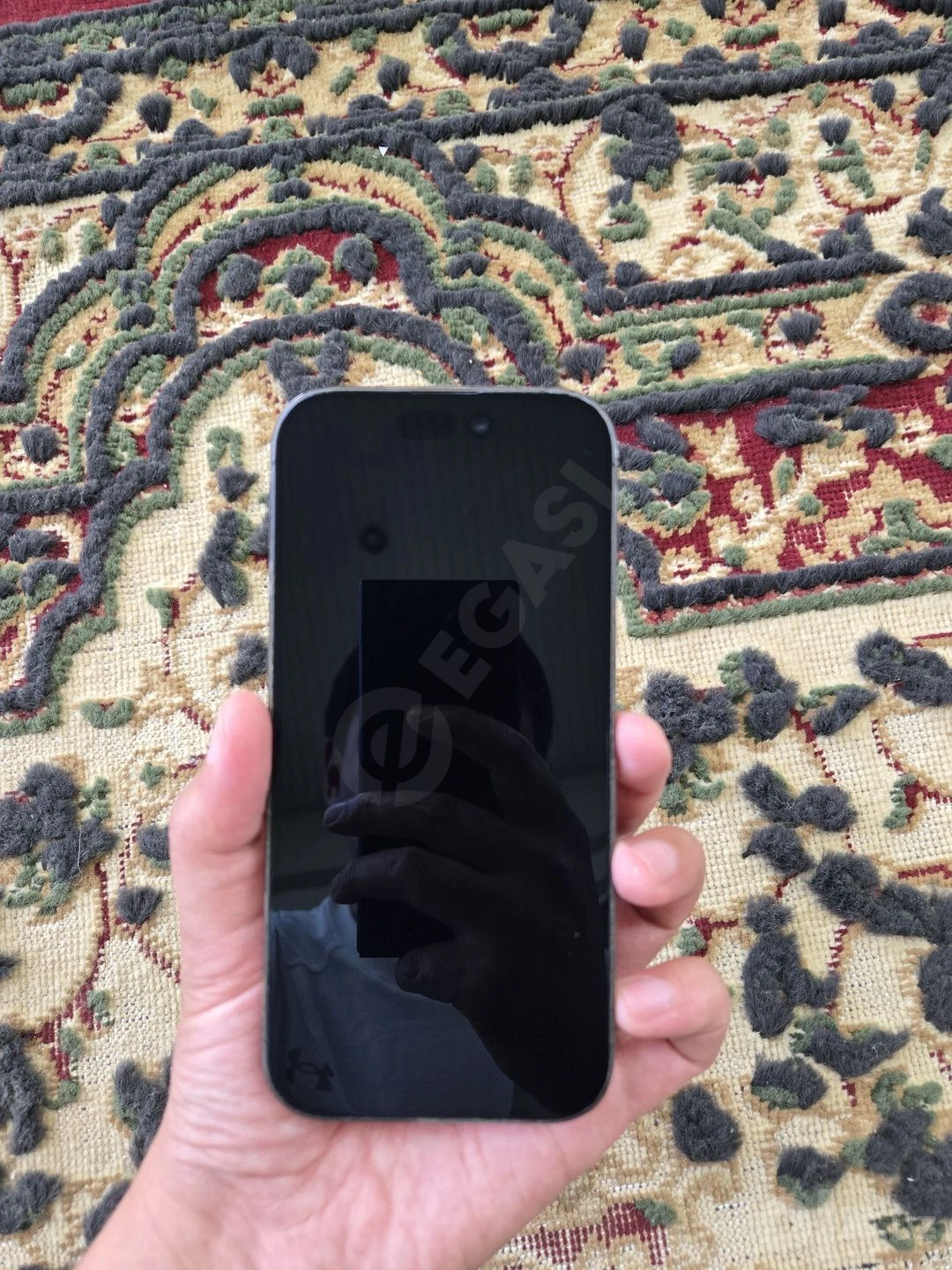 iPhone 17 256 gb qora esim+esim - Cover Photo