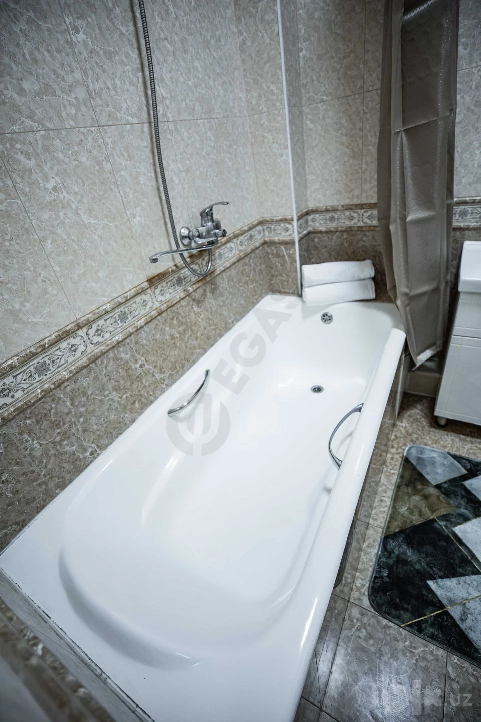 Image 10