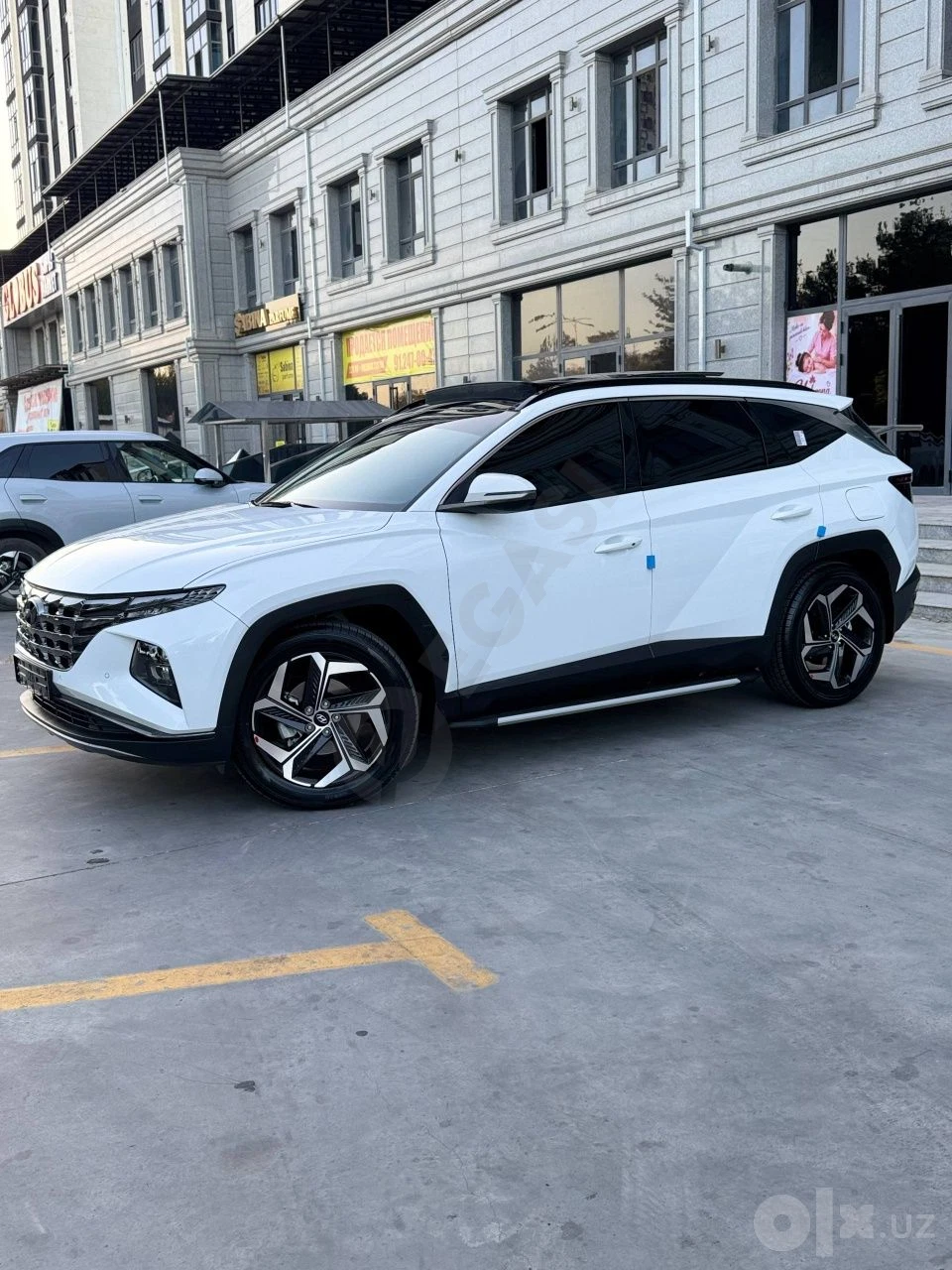 Hyundai Tucson 2023 Eng Full - Cover Photo