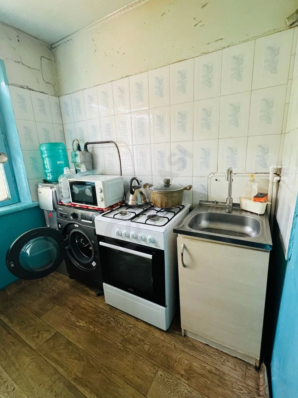 Image 7