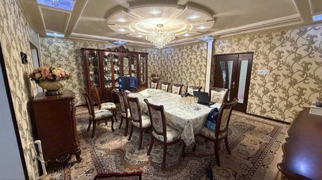 4-комнатная квартира в Чиланзарце, 175м² - Cover Photo