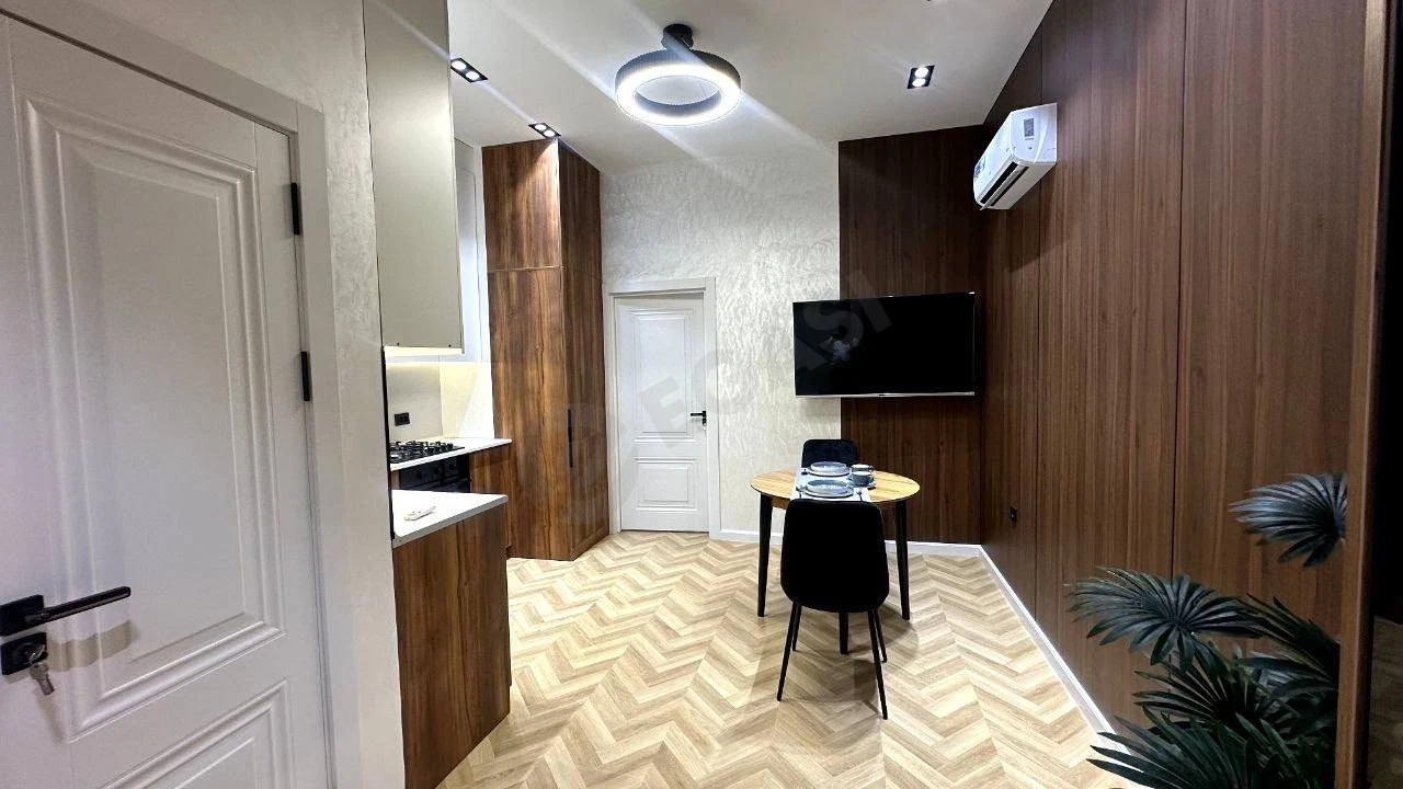 Квартира в ЖК IMPERIAL Club City, 2 комнаты, 32 м² - Cover Photo