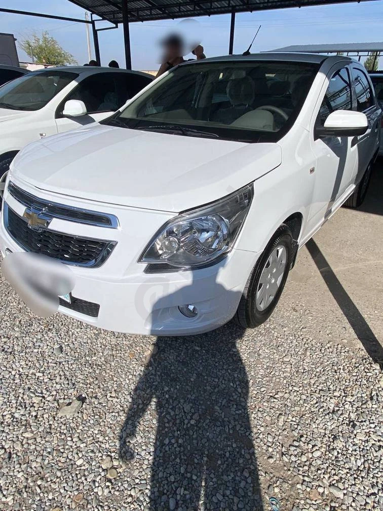 Chevrolet Cobalt, 2021 - Cover Photo