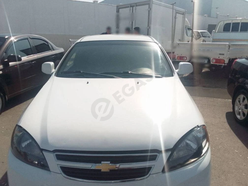 Chevrolet Lacetti, 2015 - Cover Photo