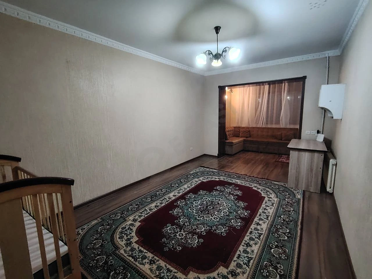 Tinchlik 2/1/4 - 57 m² apartment with clean renovation - Cover Photo
