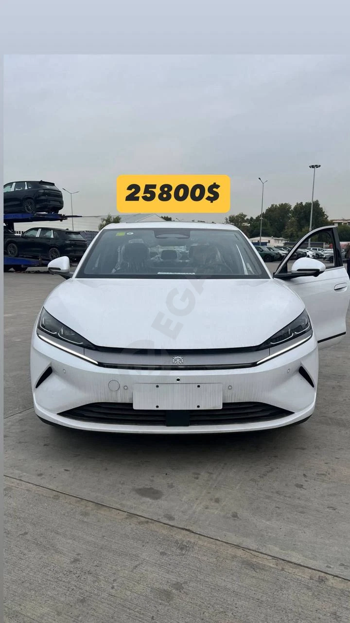 BYD Qin L EV 2025 - Cover Photo