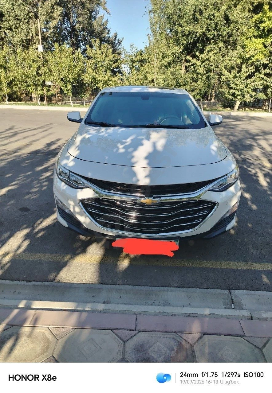 Chevrolet Malibu 2 2019 - Cover Photo