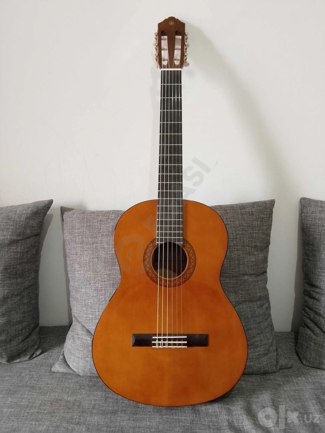 Y A M A H A - C40 ( оригинал) - Cover Photo