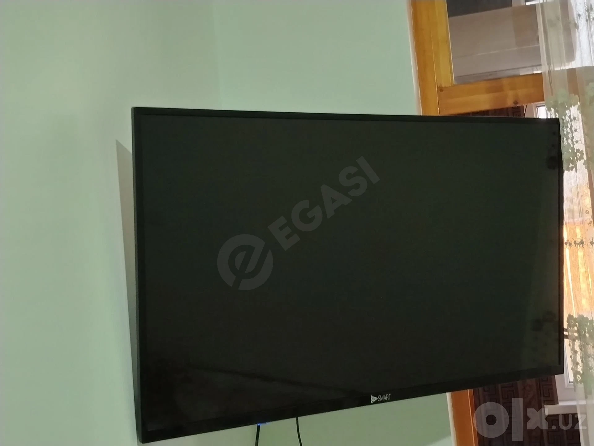 Smart Televizor Sotiladi - Cover Photo