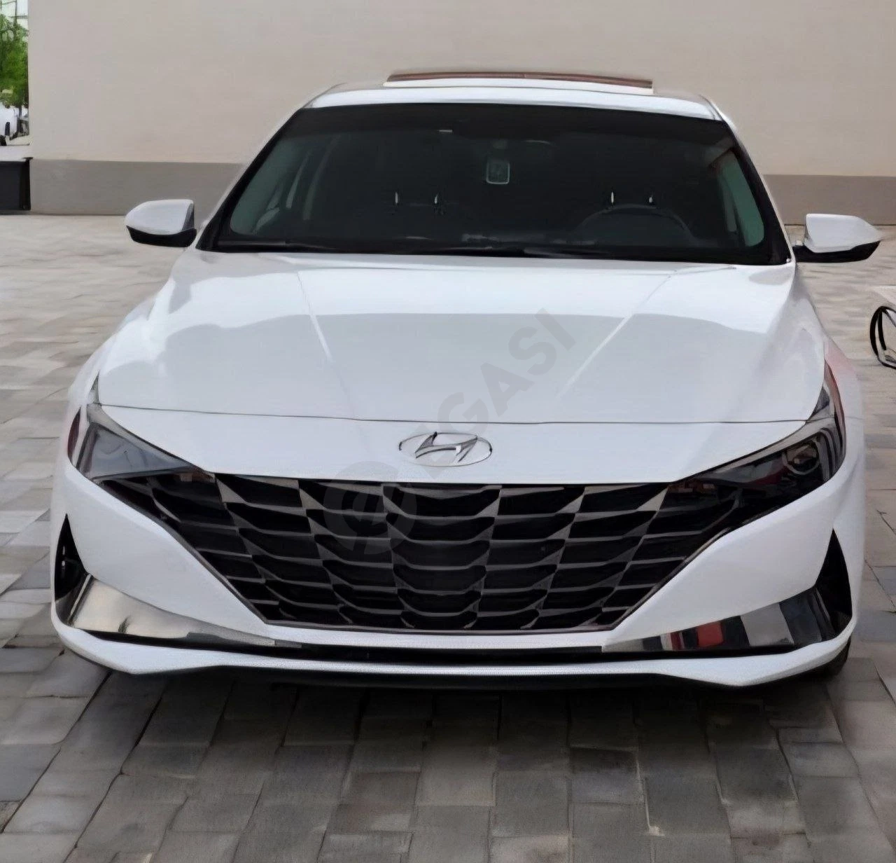 Hyundai Elantra 2021 - Cover Photo