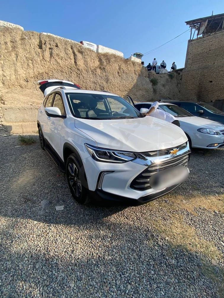 Chevrolet Tracker 2, 2023 - Cover Photo