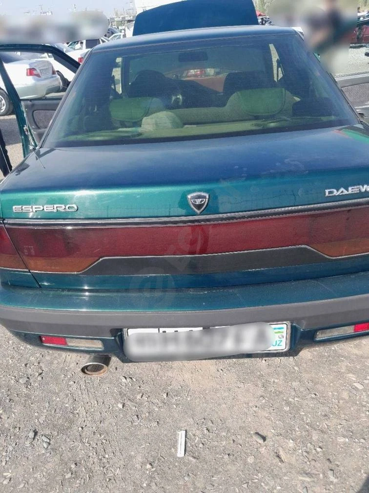 Daewoo Espero, 1996 - Cover Photo