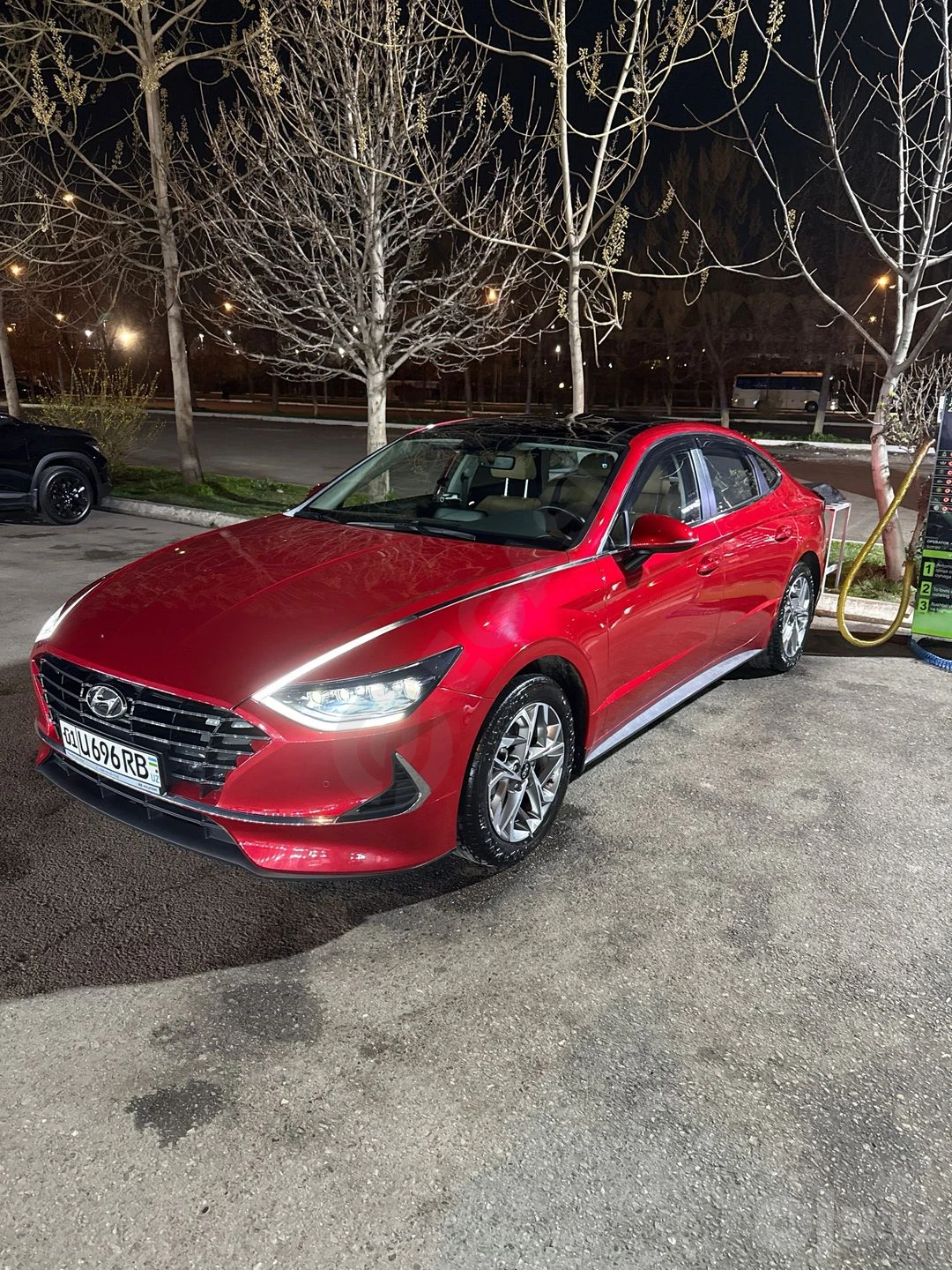 Срочно продается Hyundai Sonata - Cover Photo