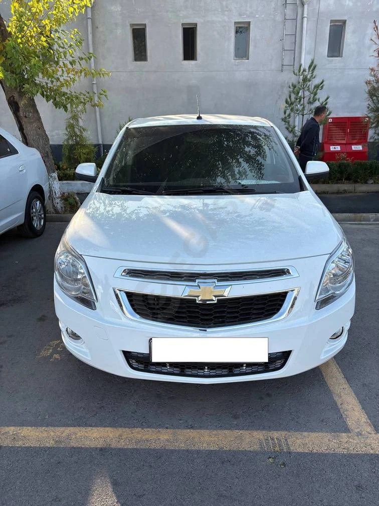 Chevrolet Cobalt, 2024 - Cover Photo