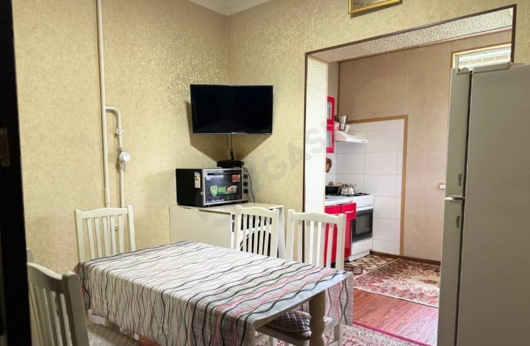 Квартира 4/3/5 в Мирзо-Улугбекском районе, 92 м2, с ремонтом - Cover Photo