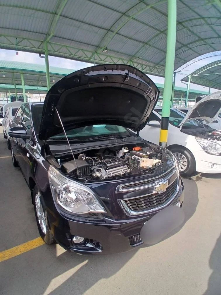 Chevrolet Cobalt, 2023 - Cover Photo