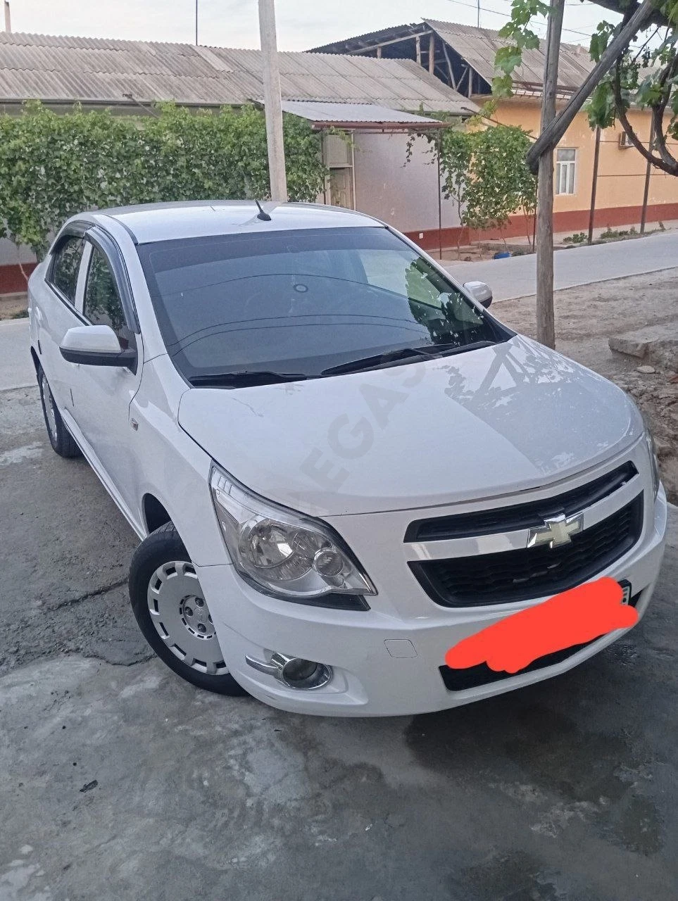 Chevrolet Cobalt 2013 - Cover Photo
