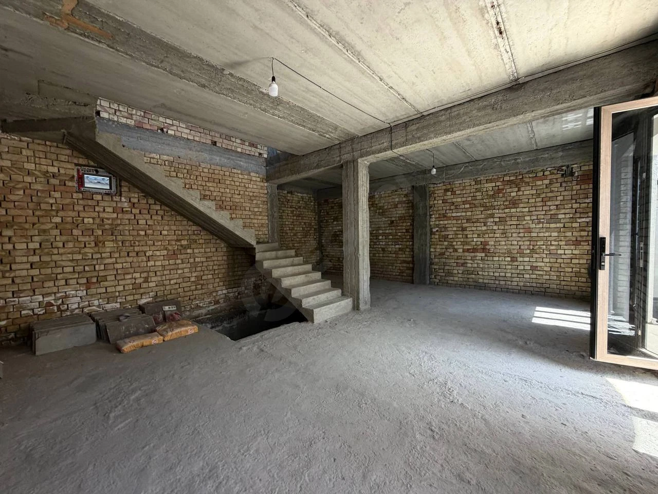 Image 7