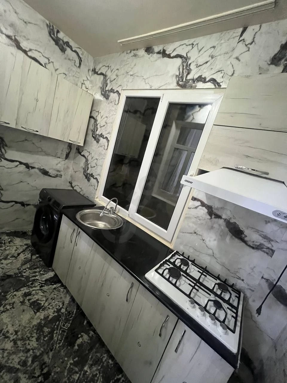 Квартира в Чилонзоре 18 квартал 2-3/1/4, 50 м² - Cover Photo