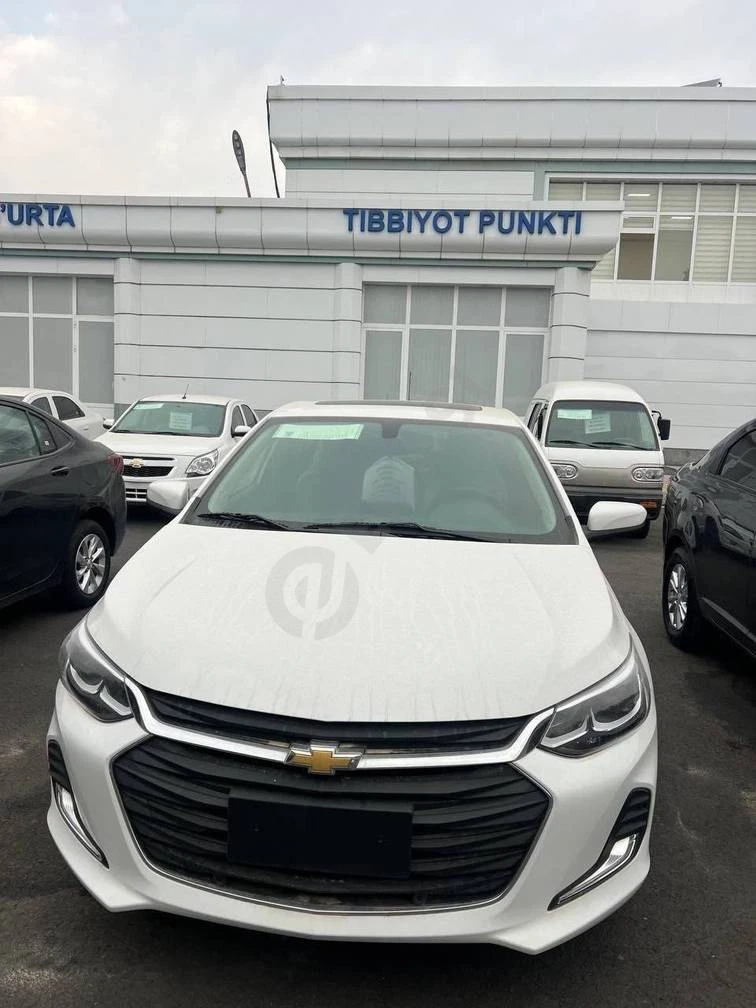 Chevrolet Onix, 2026 - Cover Photo