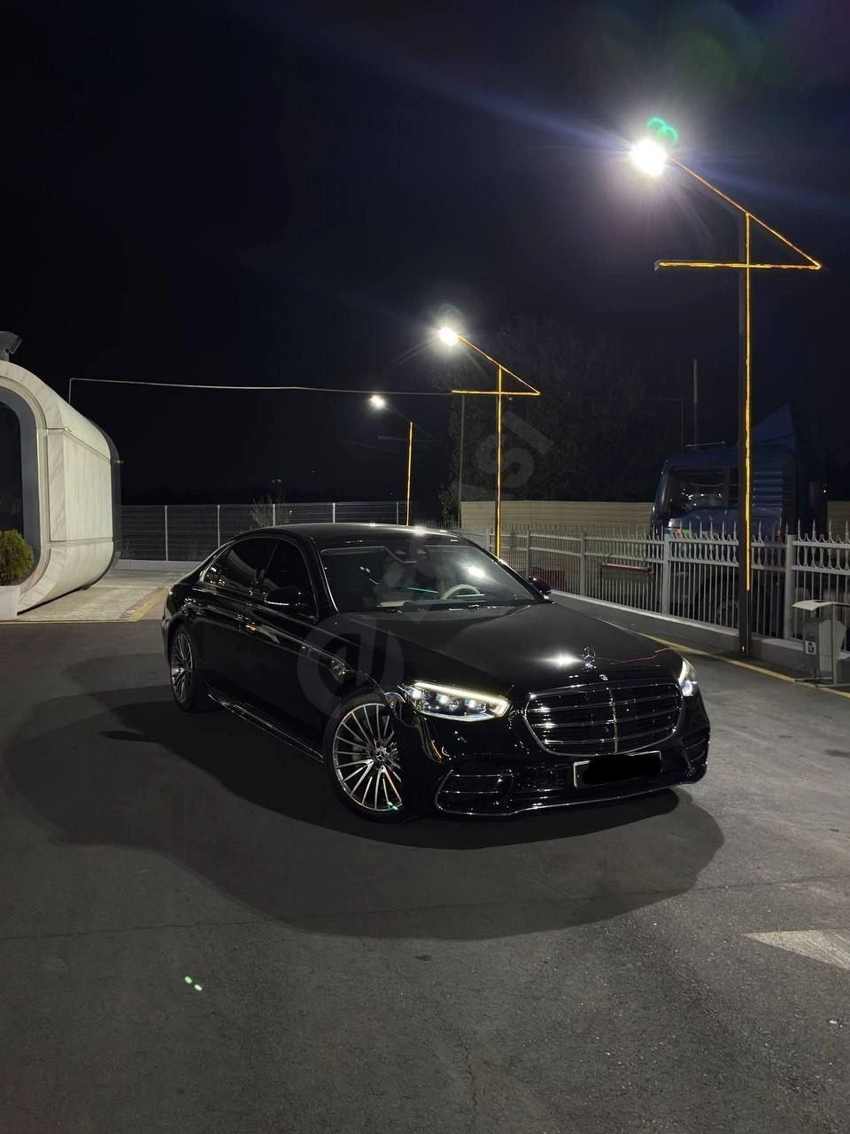 Mercedes-Benz S450 2023 - Cover Photo