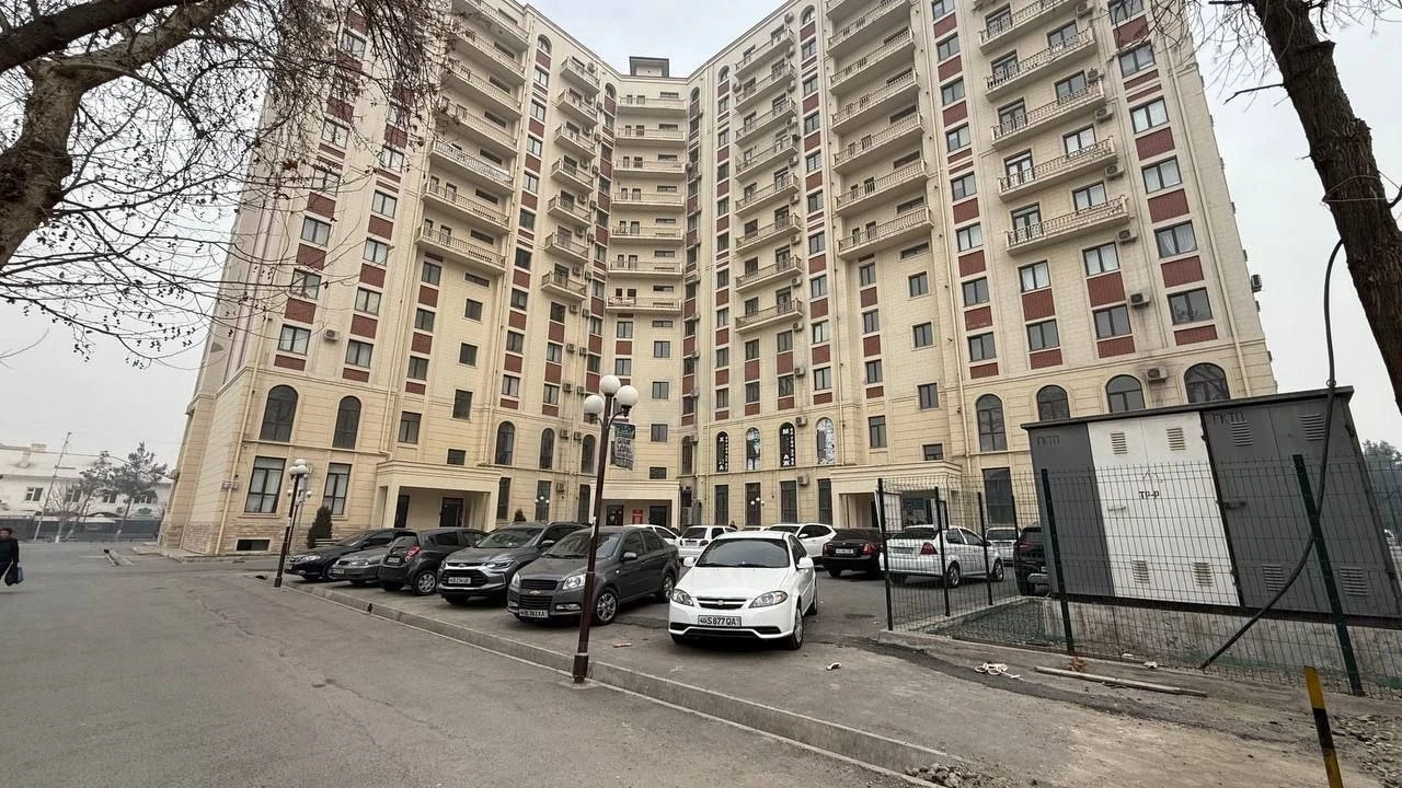 Квартира 2-комнатная, 65 кв.м, 11 этаж, Фергана - Cover Photo