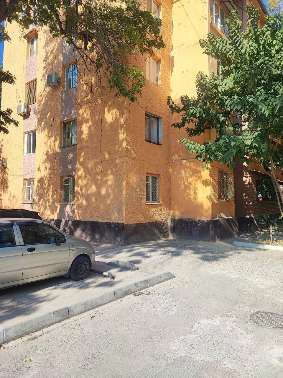 Дом 1-линия, Мирабадский район, 35 м2 — фото 1/3