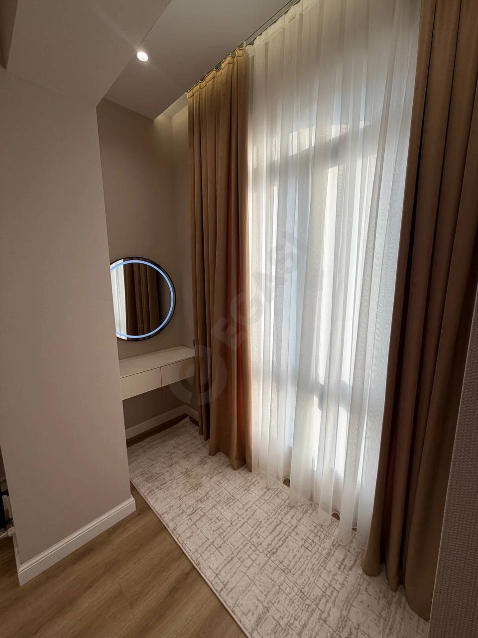 Kvartira 2 xonali, 72m2, Yakkasaroy — rasm 6/8