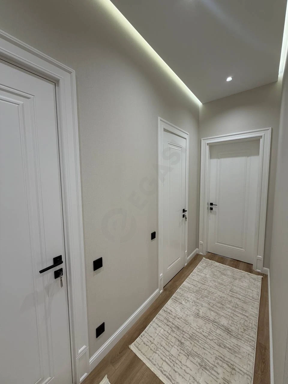 Kvartira 2 xonali, 72m2, Yakkasaroy — rasm 8/8