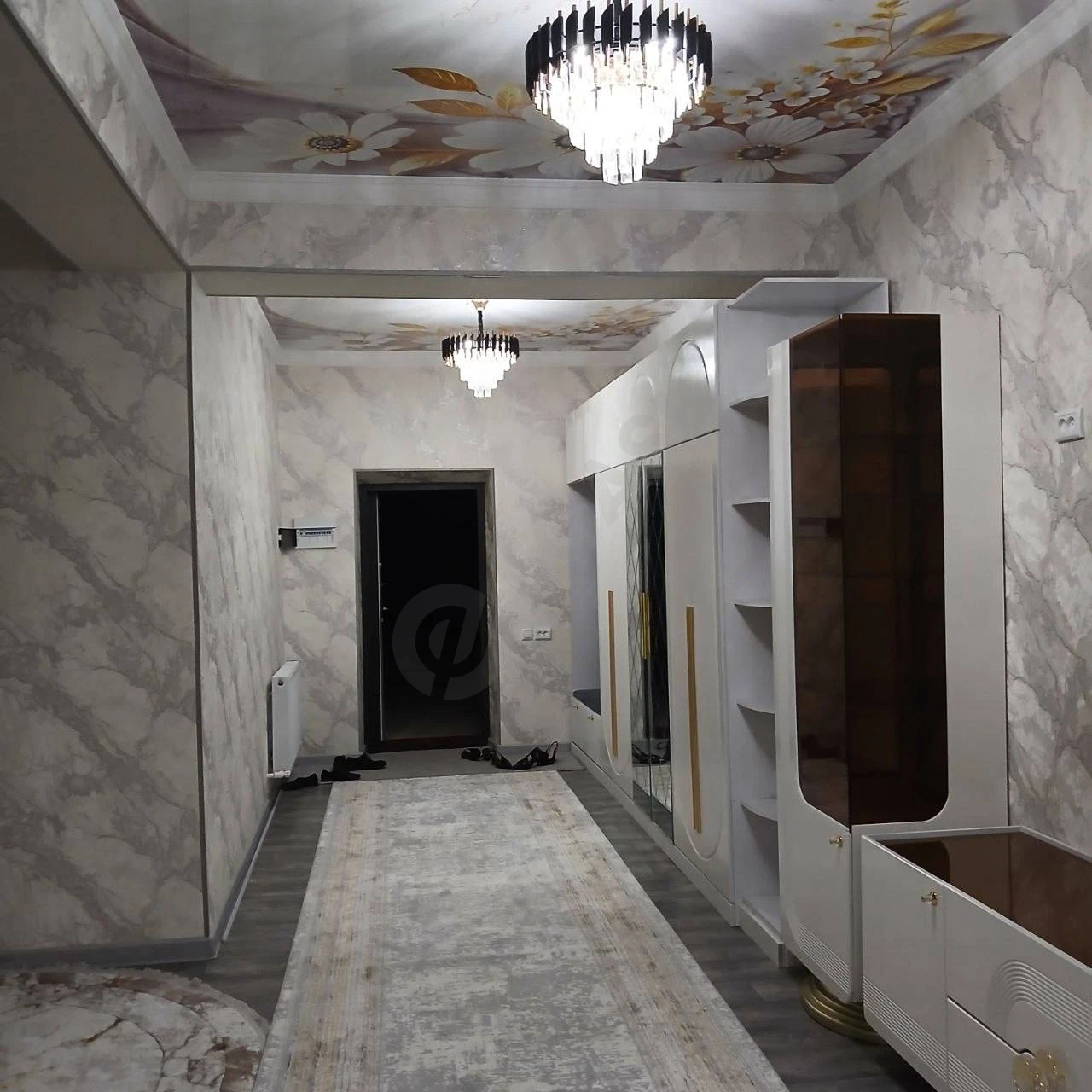 Квартира в соседки, Тарона кочаси — фото 1/2