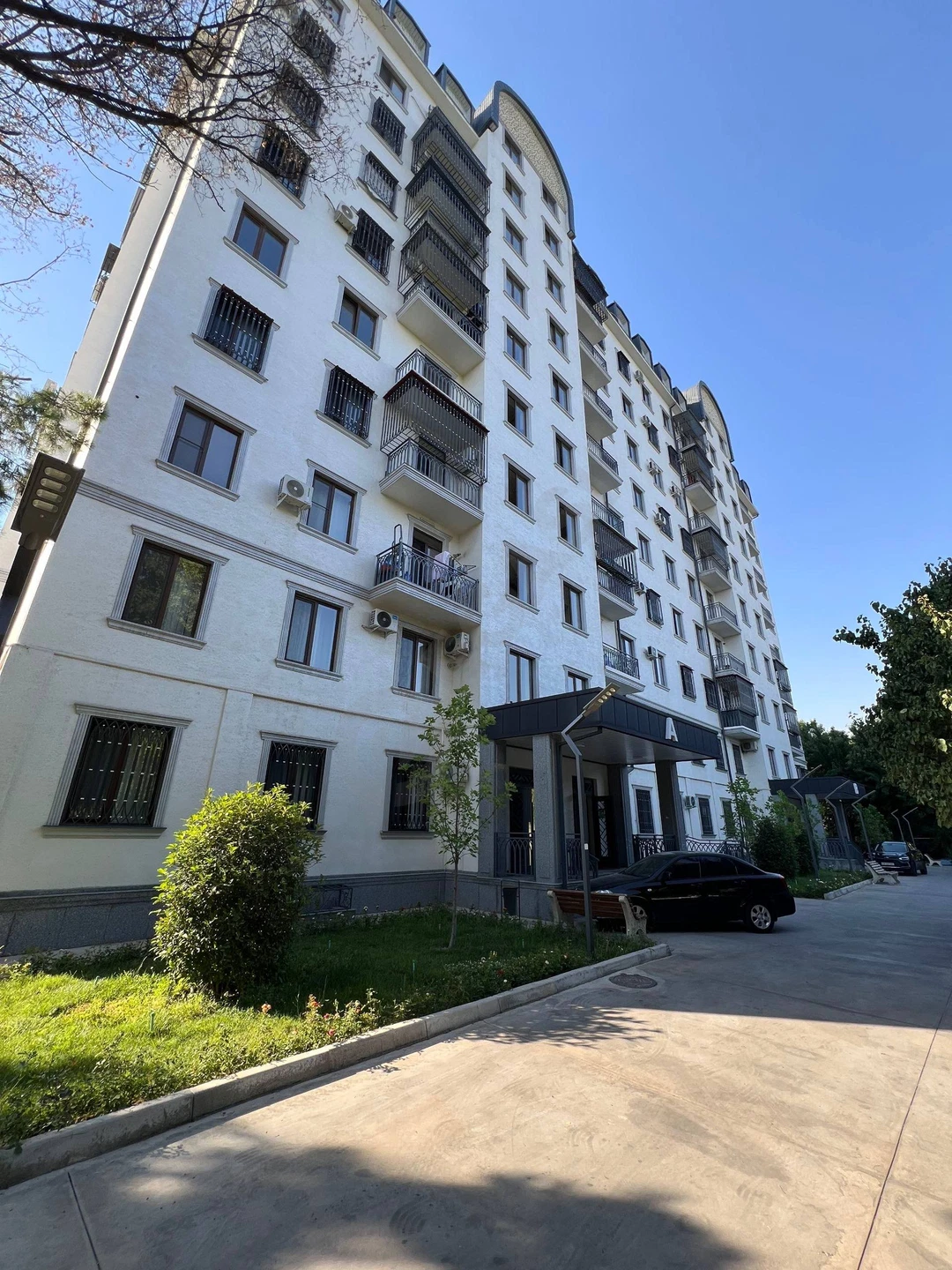 4-room apartment in Mirzo Ulugbek, Euro Lux repair — rasm 1/8