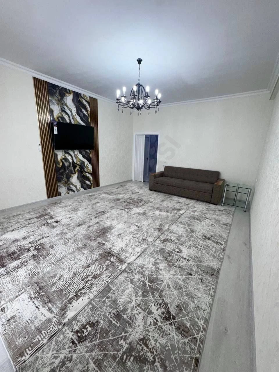 4-room apartment in Mirzo Ulugbek, Euro Lux repair — rasm 2/8