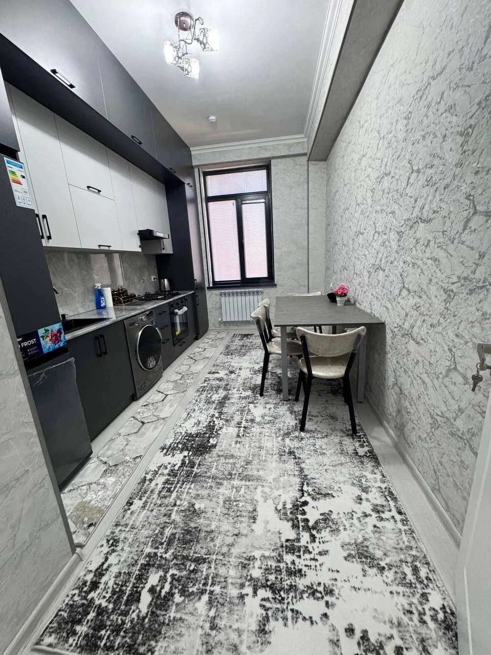 4-room apartment in Mirzo Ulugbek, Euro Lux repair — rasm 7/8