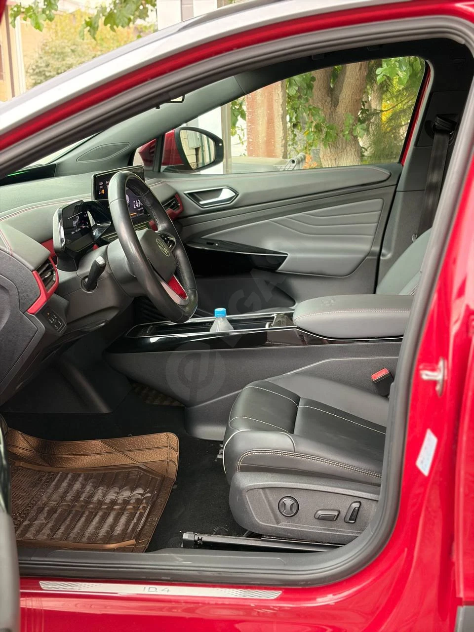 Volkswagen ID.4 Pure 2022-2024 — rasm 3/6