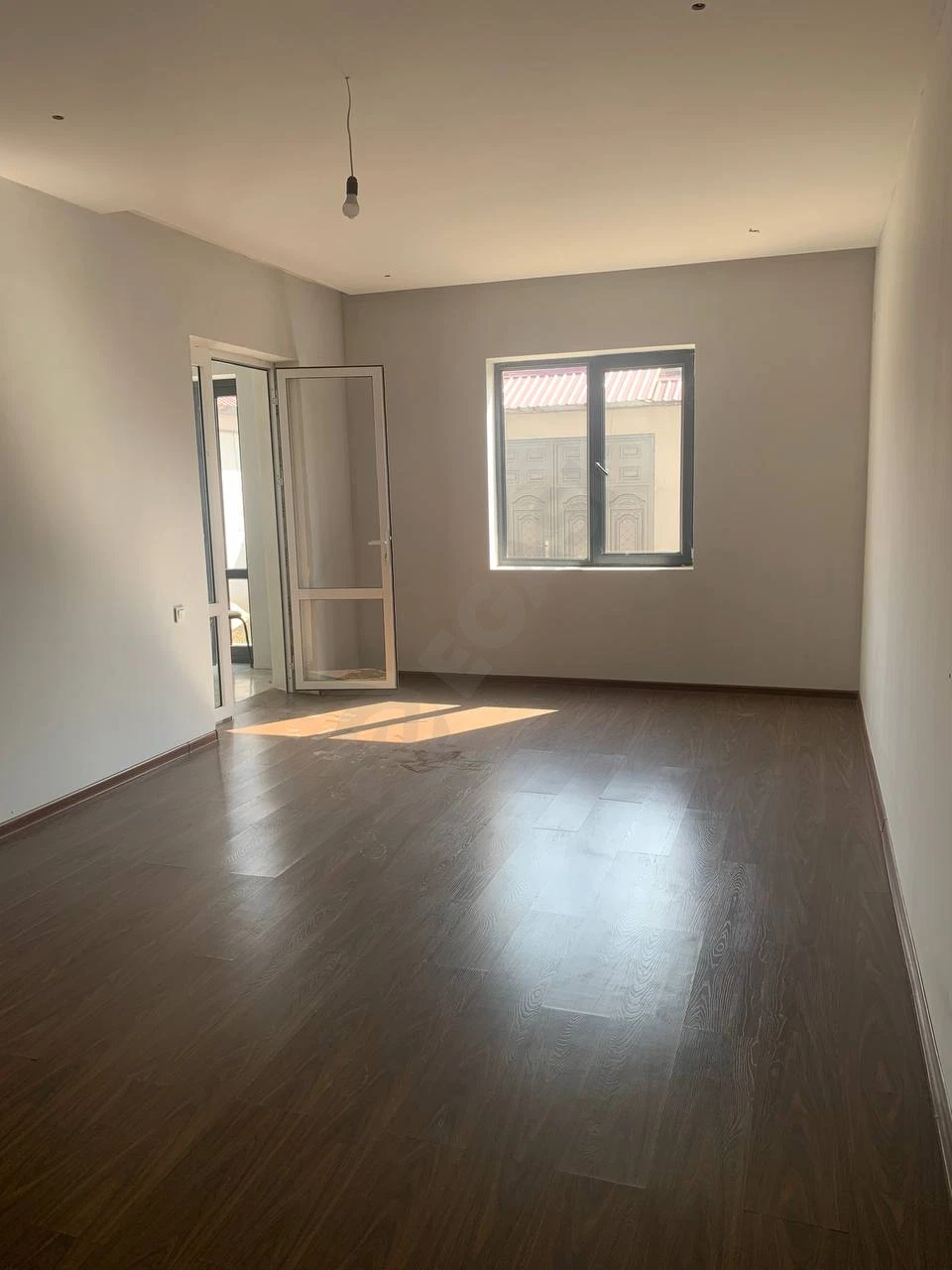 Cottedzh Chilanzar Ipodom Beskurgan 1.5 sotka 2 etazh 4 xona — rasm 8/8