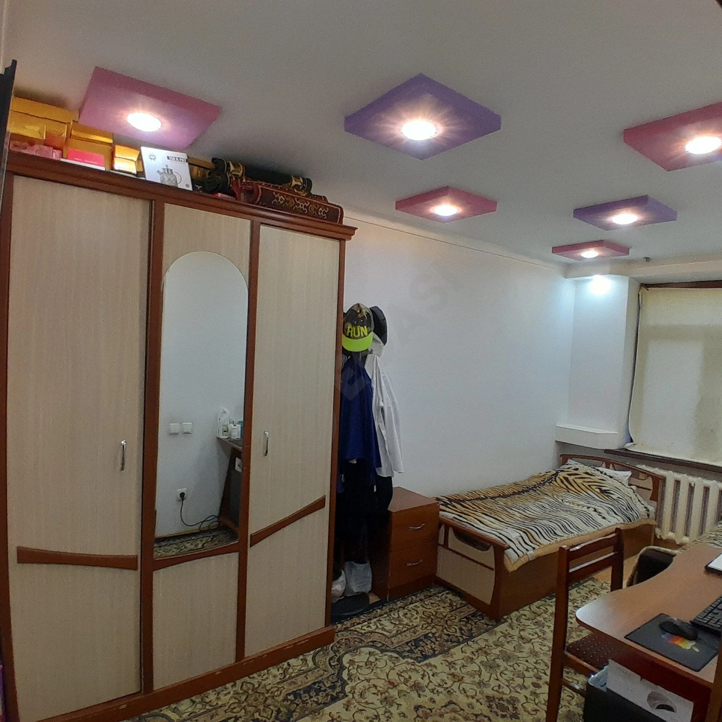 Image 4