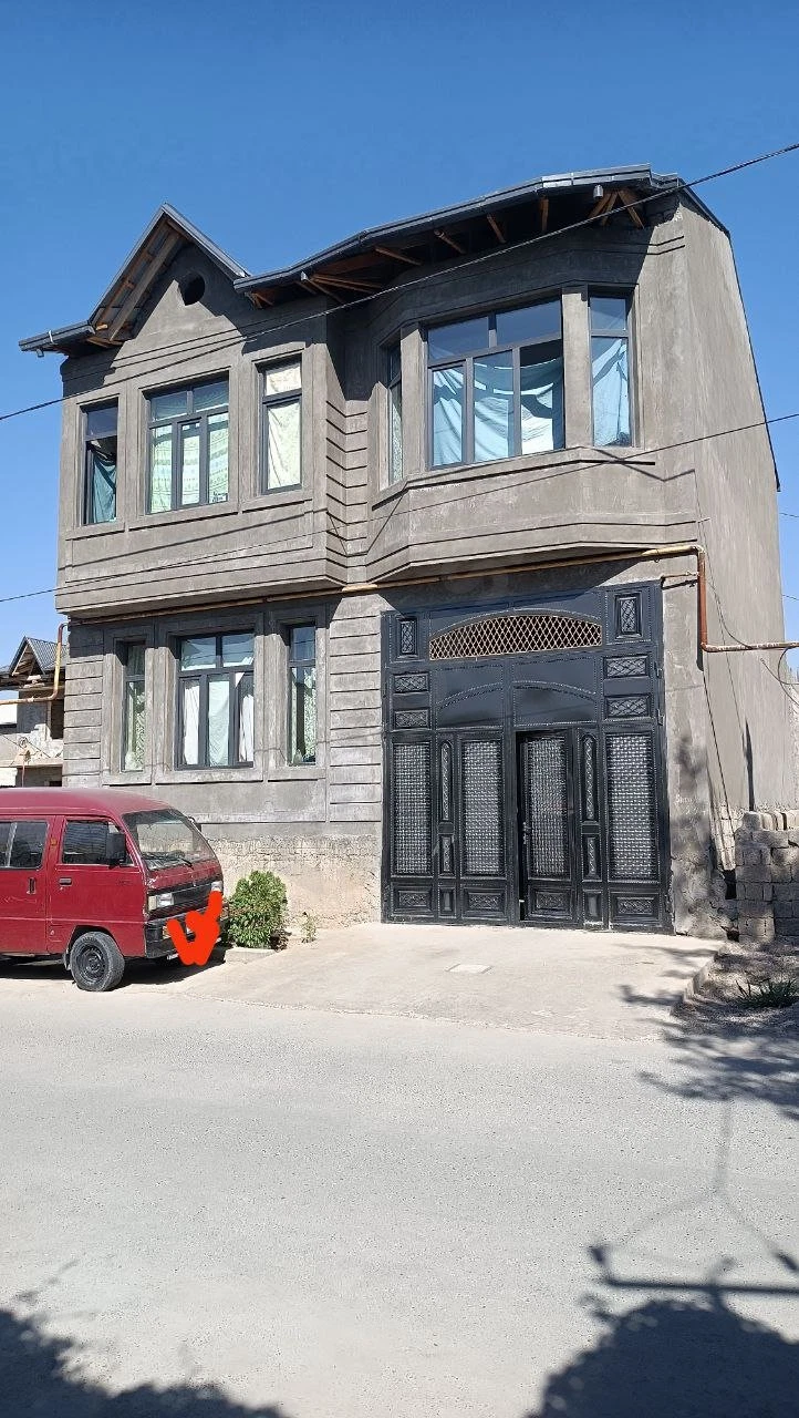 Toshkent shahar yangi hayot da uchaska sotiladi - Cover Photo