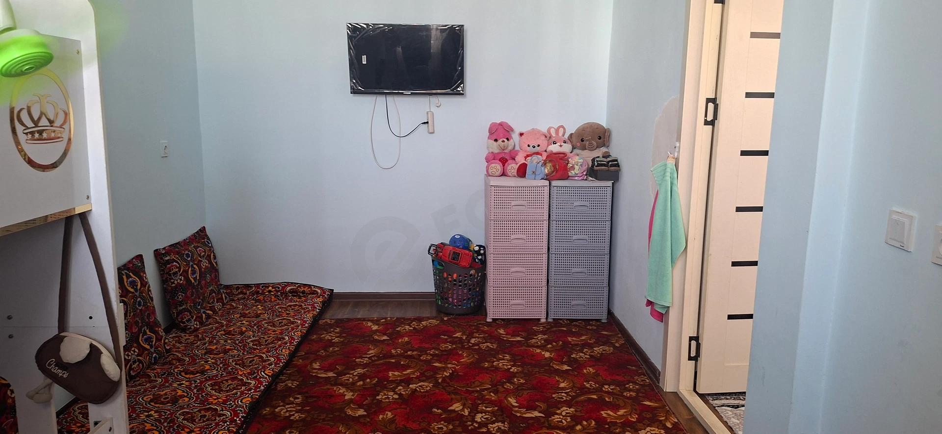 Azizbek - Cover Photo