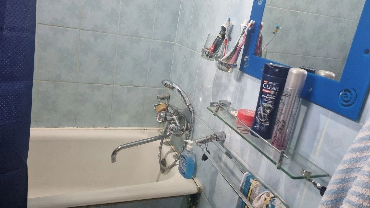Image 9
