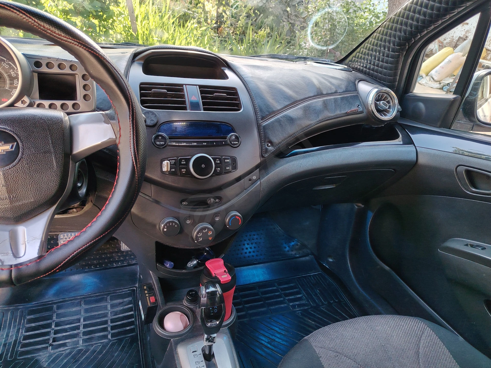 Chevrolet Spark 2013 - Cover Photo