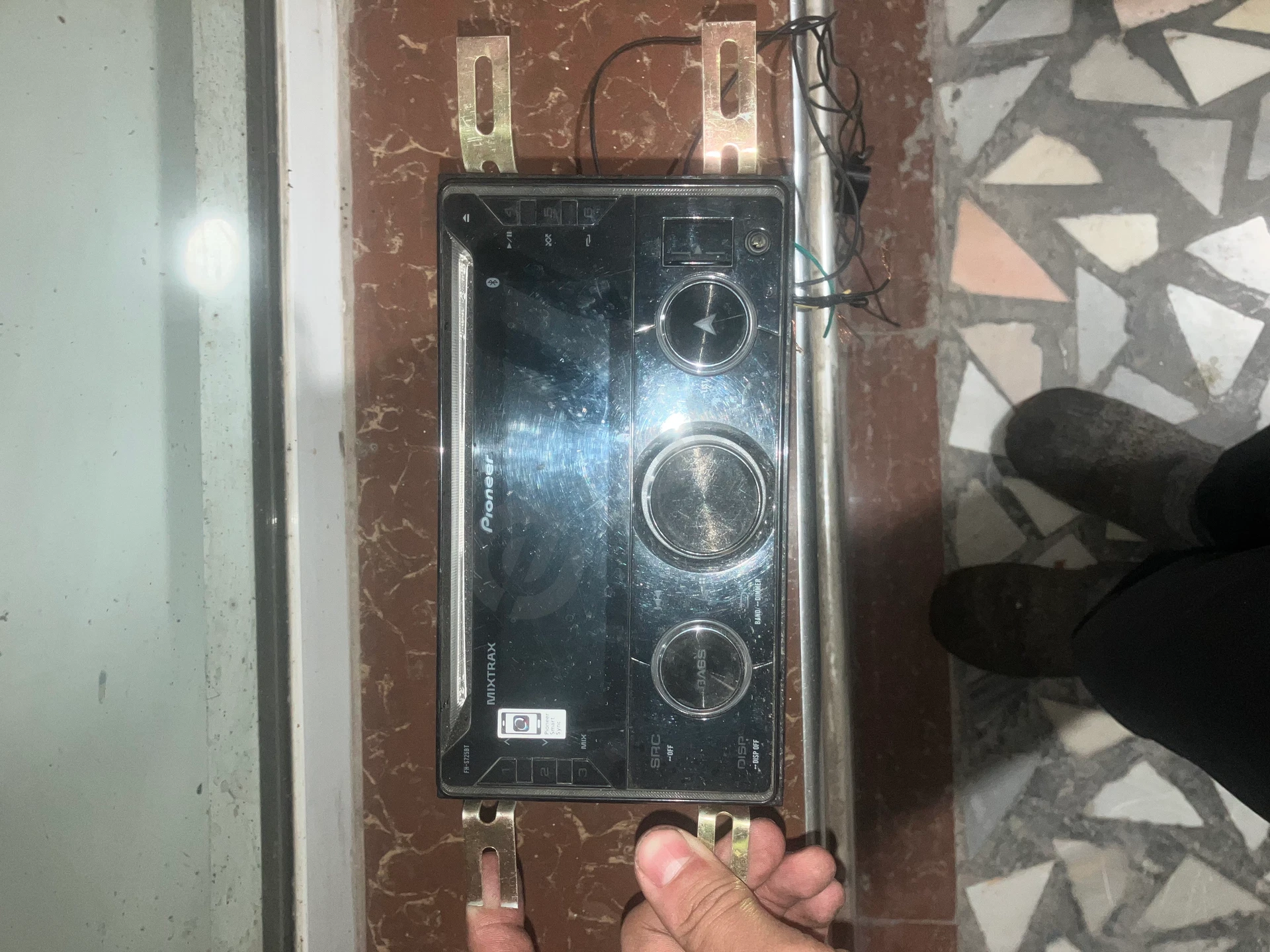 pioneer 825 - Cover Photo