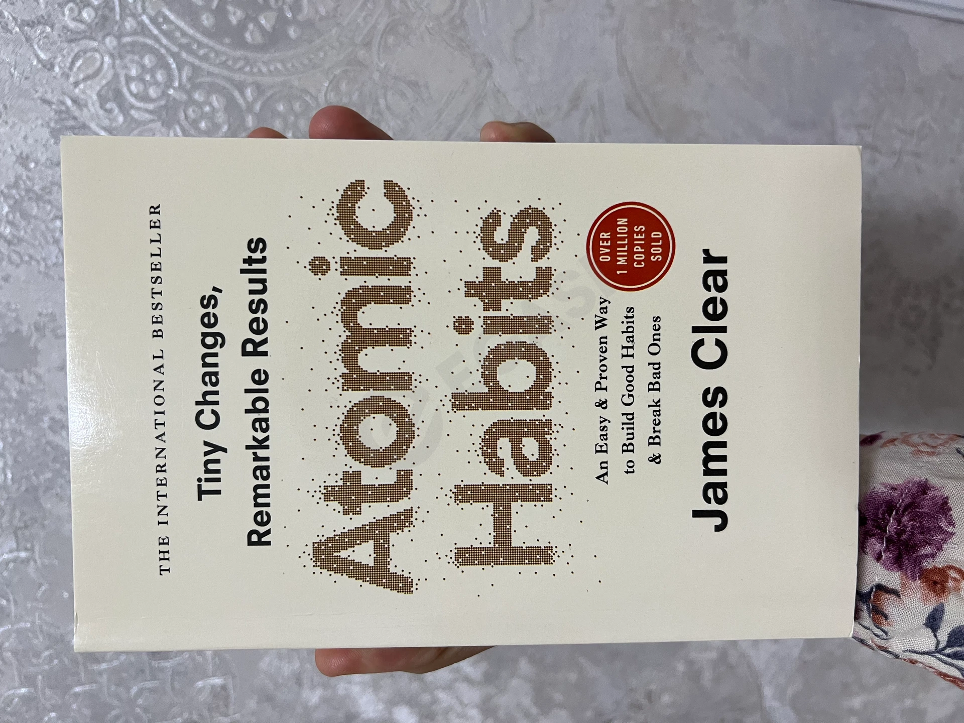 Atomic Habits - James Clear - Cover Photo